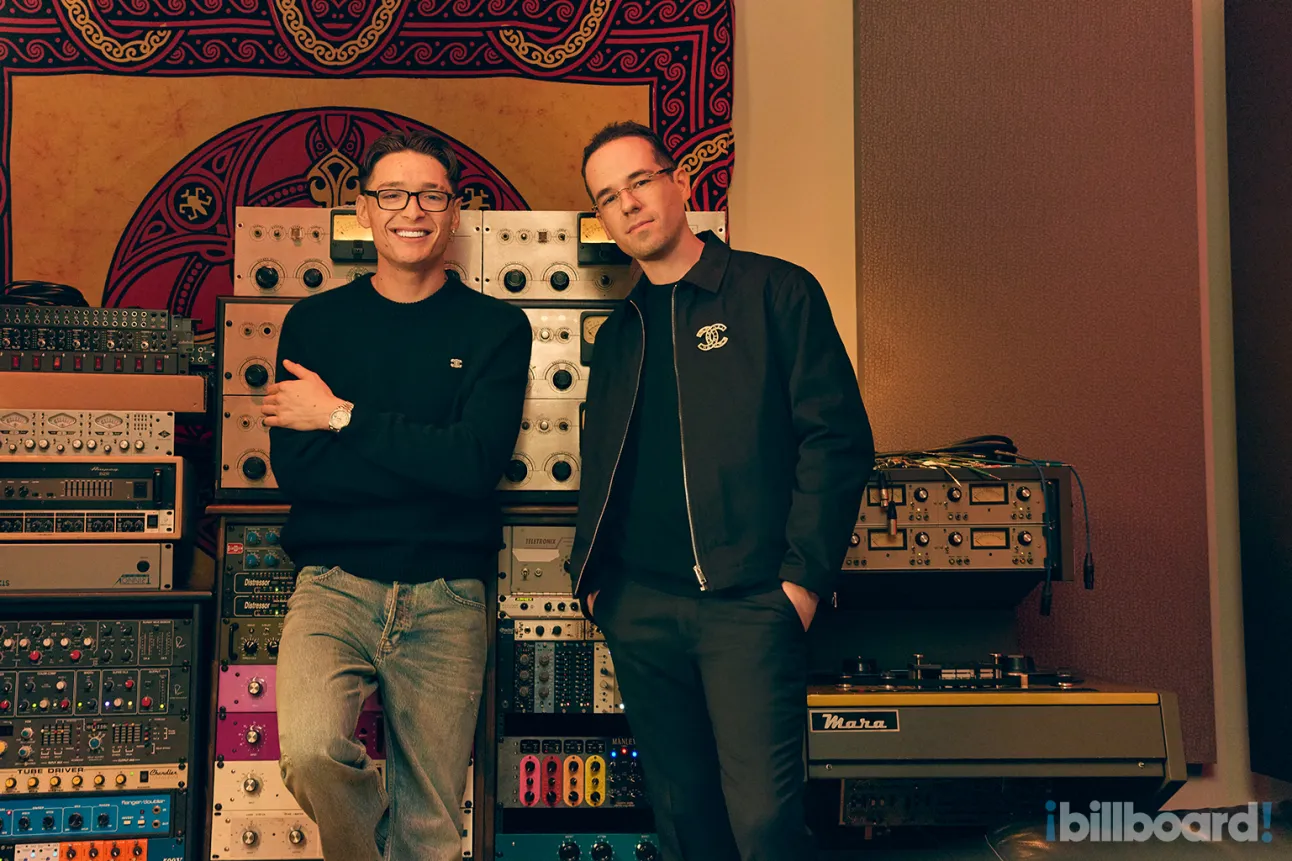 Cómo Edgar Barrera se convirtió en el compositor más solicitado de megaestrellas como Peso Pluma y Shakira